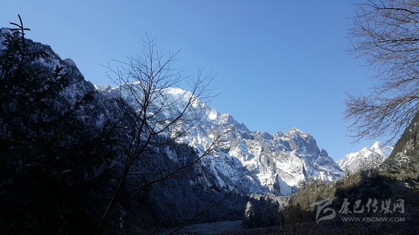 海螺溝這組冬日雪景圖請拿走！